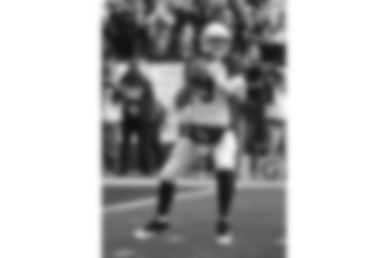 QB Carson Palmer