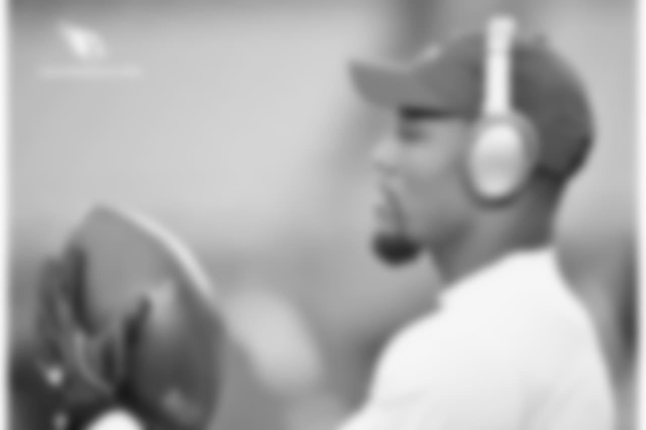 RB David Johnson before the game