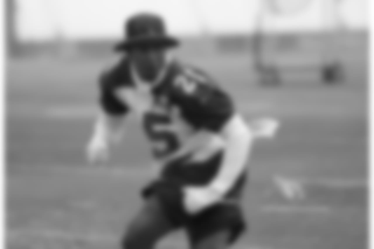 CB Jonathan Moxey
