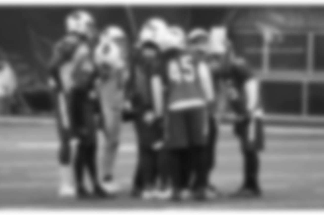 Huddle before a kickoff
