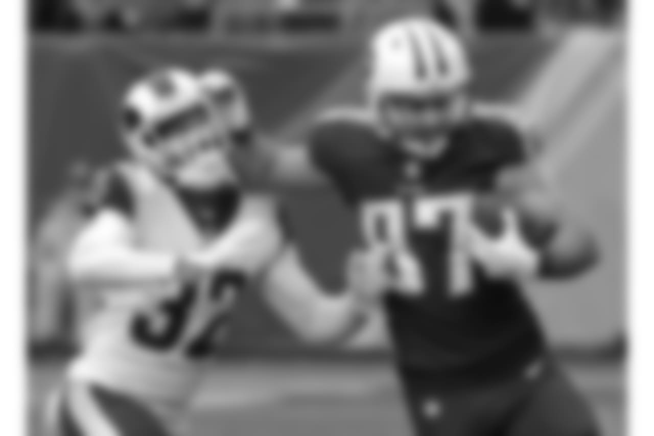 Eric Decker