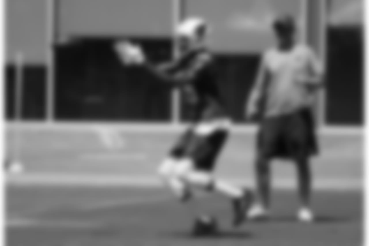 WR Carlton Agudosi