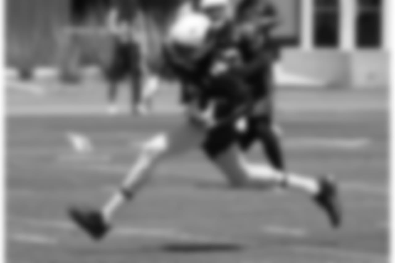 WR Carlton Agudosi