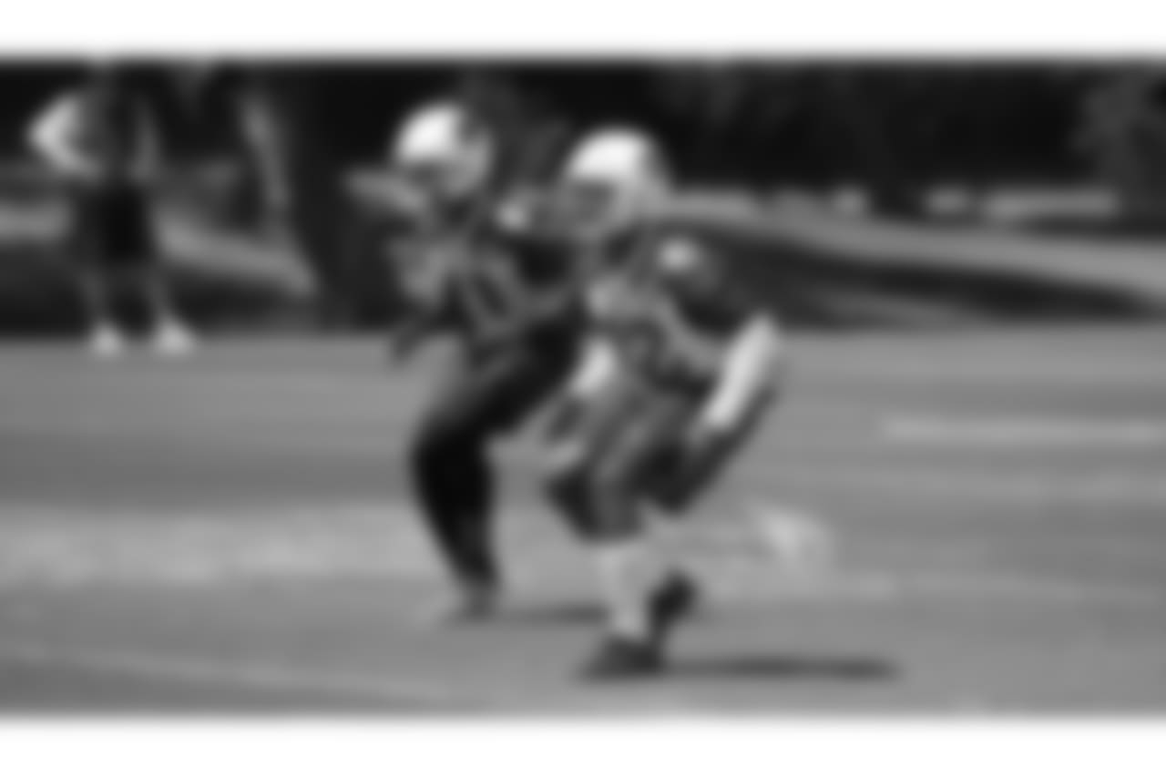 Safeties Antoine Bethea and Jonathan Owens