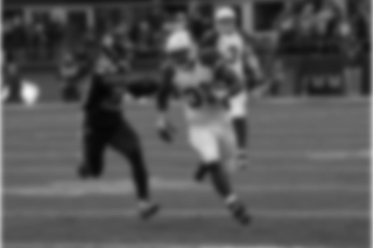 RB David Johnson finds some space
