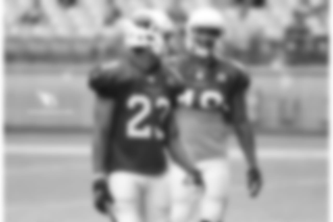 CB Sojourn Shelton (left) and CB Gump Hayes
