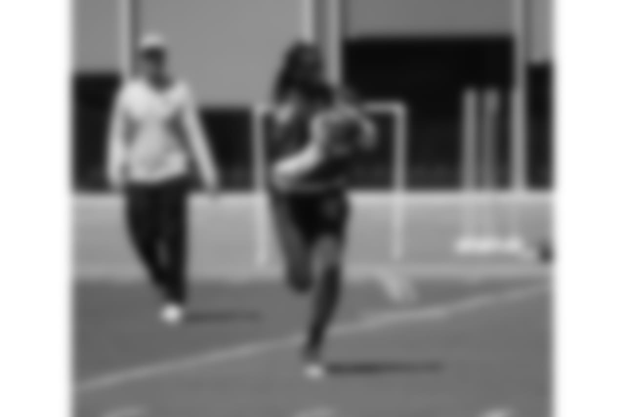 WR Cobi Hamilton