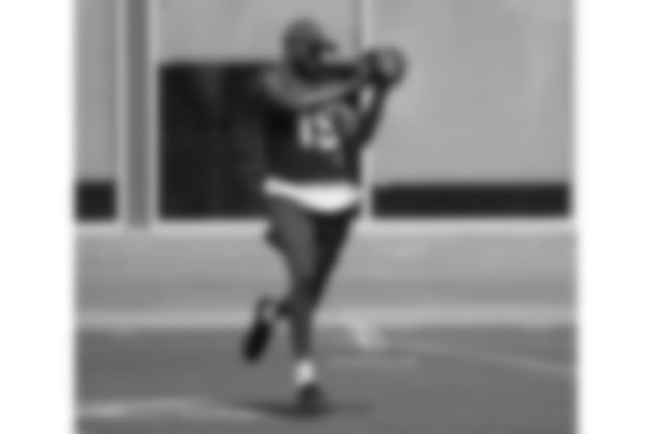WR Carlton Agudosi