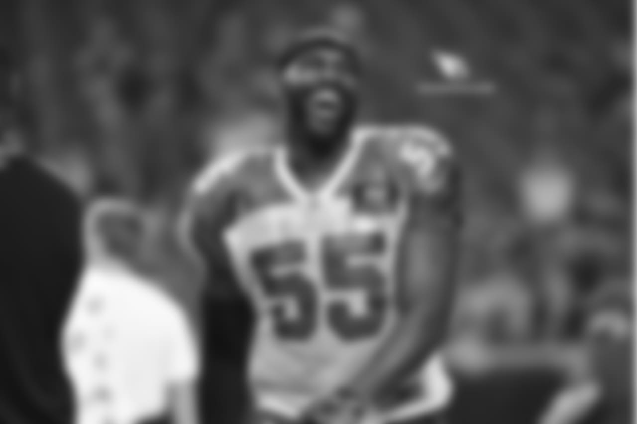 LB Chandler Jones