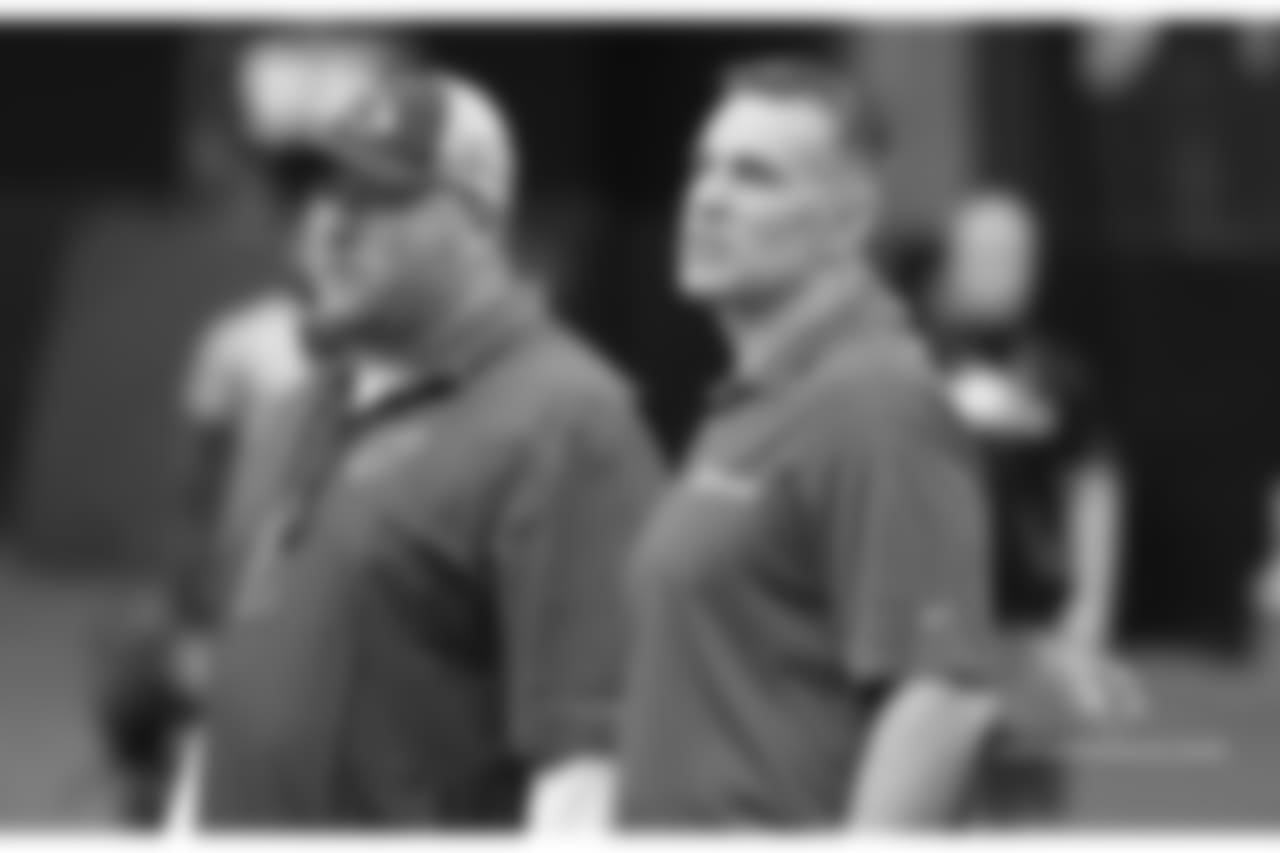 DC James Bettcher chats with Kurt Warner