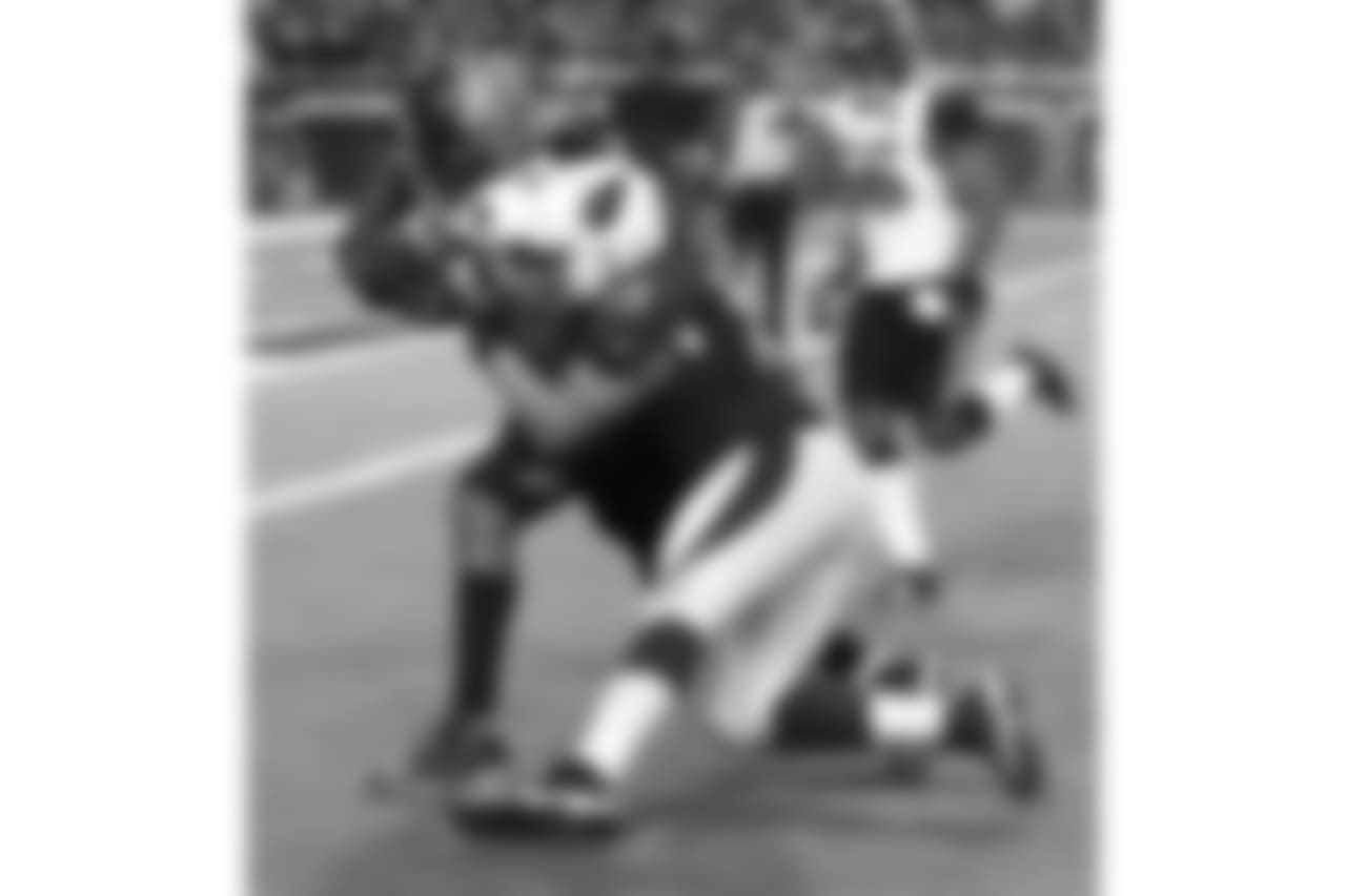 T John Wetzel attempts to take down Jaguars DE Calais Campbell as he runs in a recovered fumble