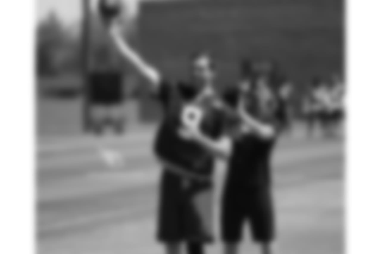 QB Sam Bradford
