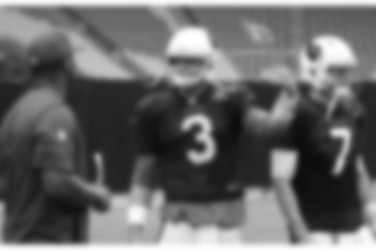 QB Carson Palmer