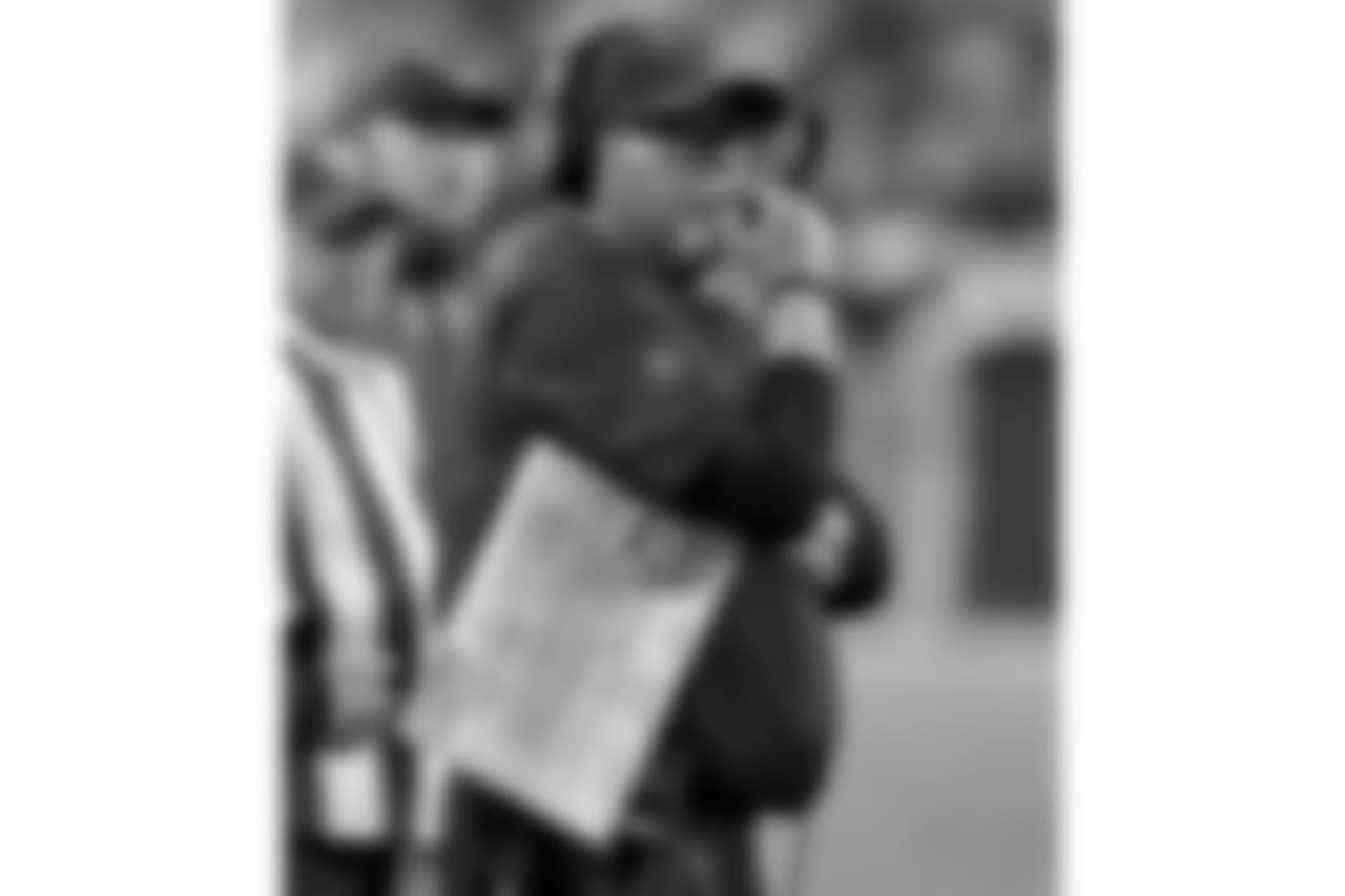 Cardinals head coach Bruce Arians on the sideline