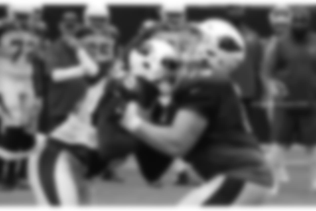 LB Chandler Jones vs. T John Wetzel