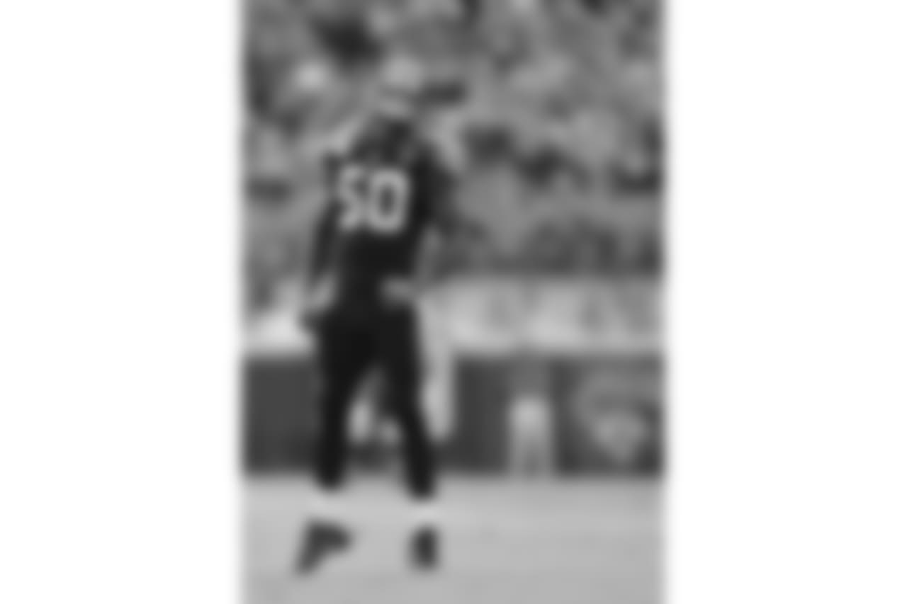 LB Telvin Smith