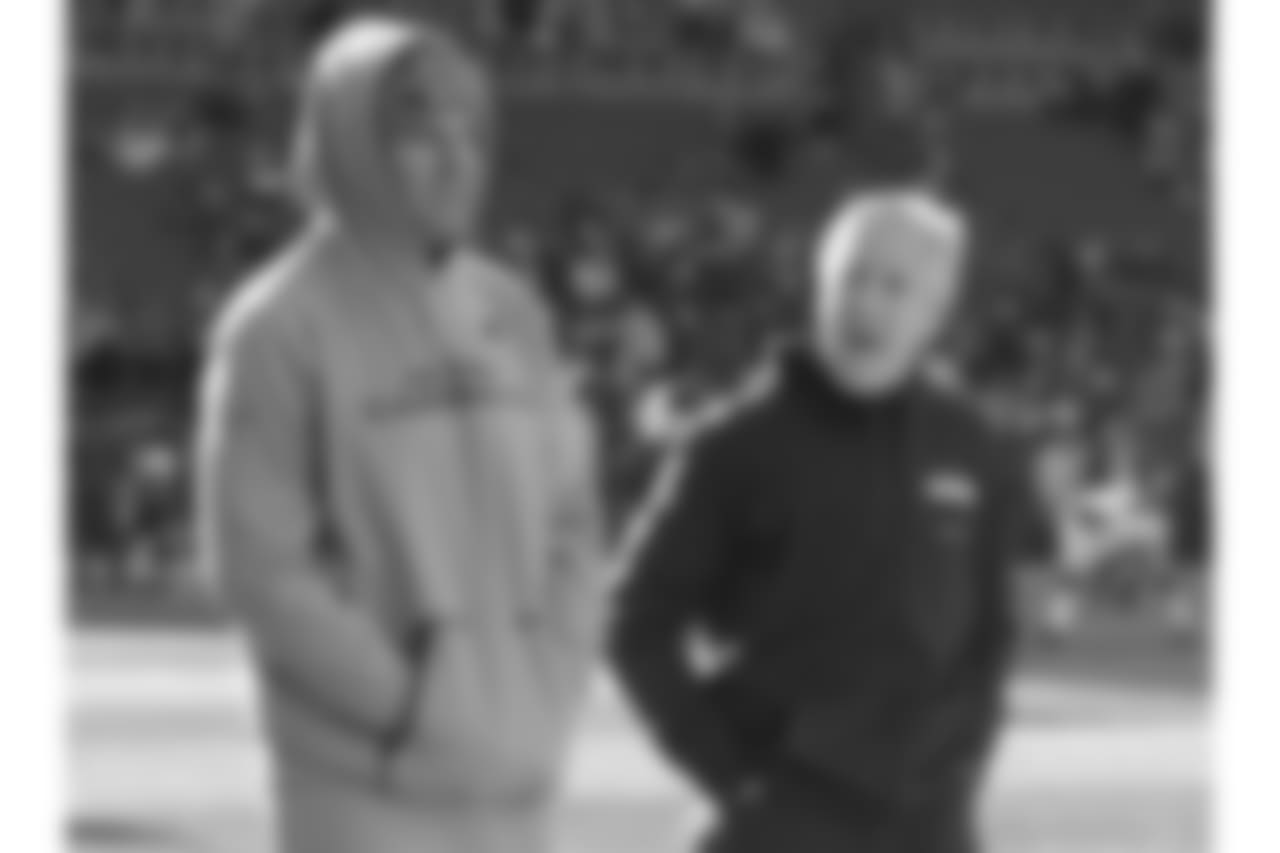 QB Carson Palmer (left) with Seahawks coach Pete Carroll