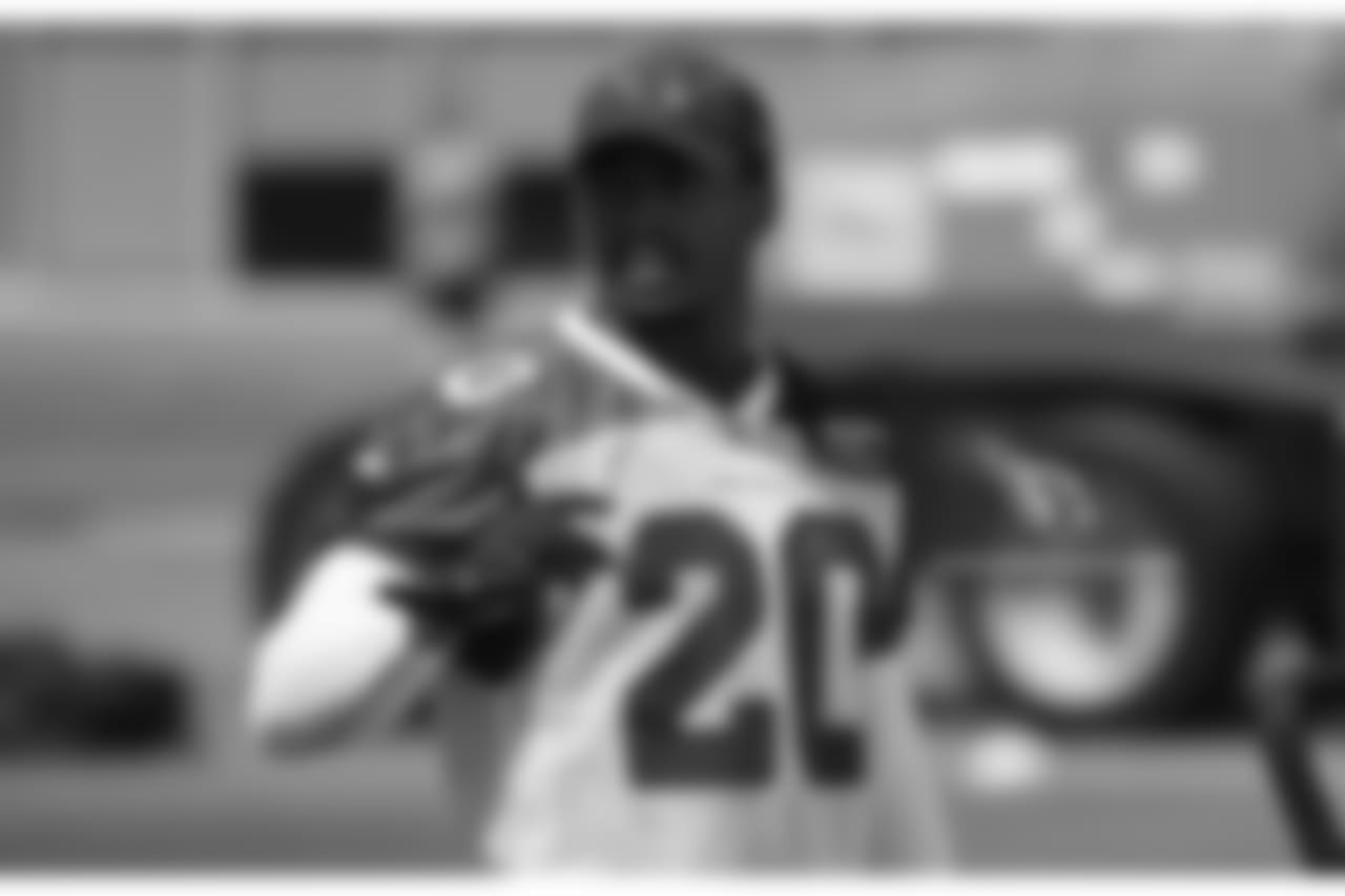 LB Deone Bucannon