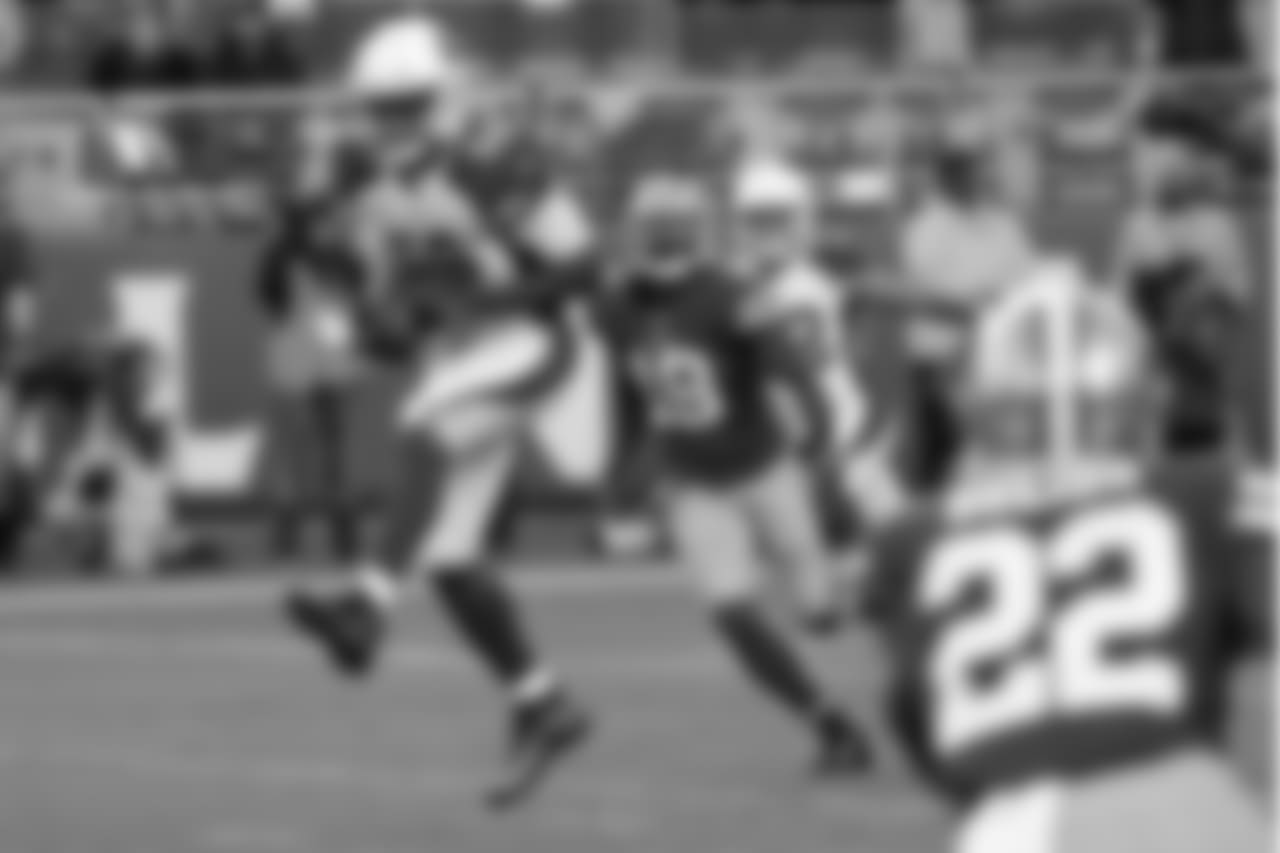 LB Karlos Dansby with the game-clinching pick against the 49ers