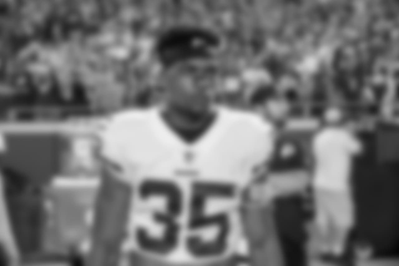 S Montae Nicholson