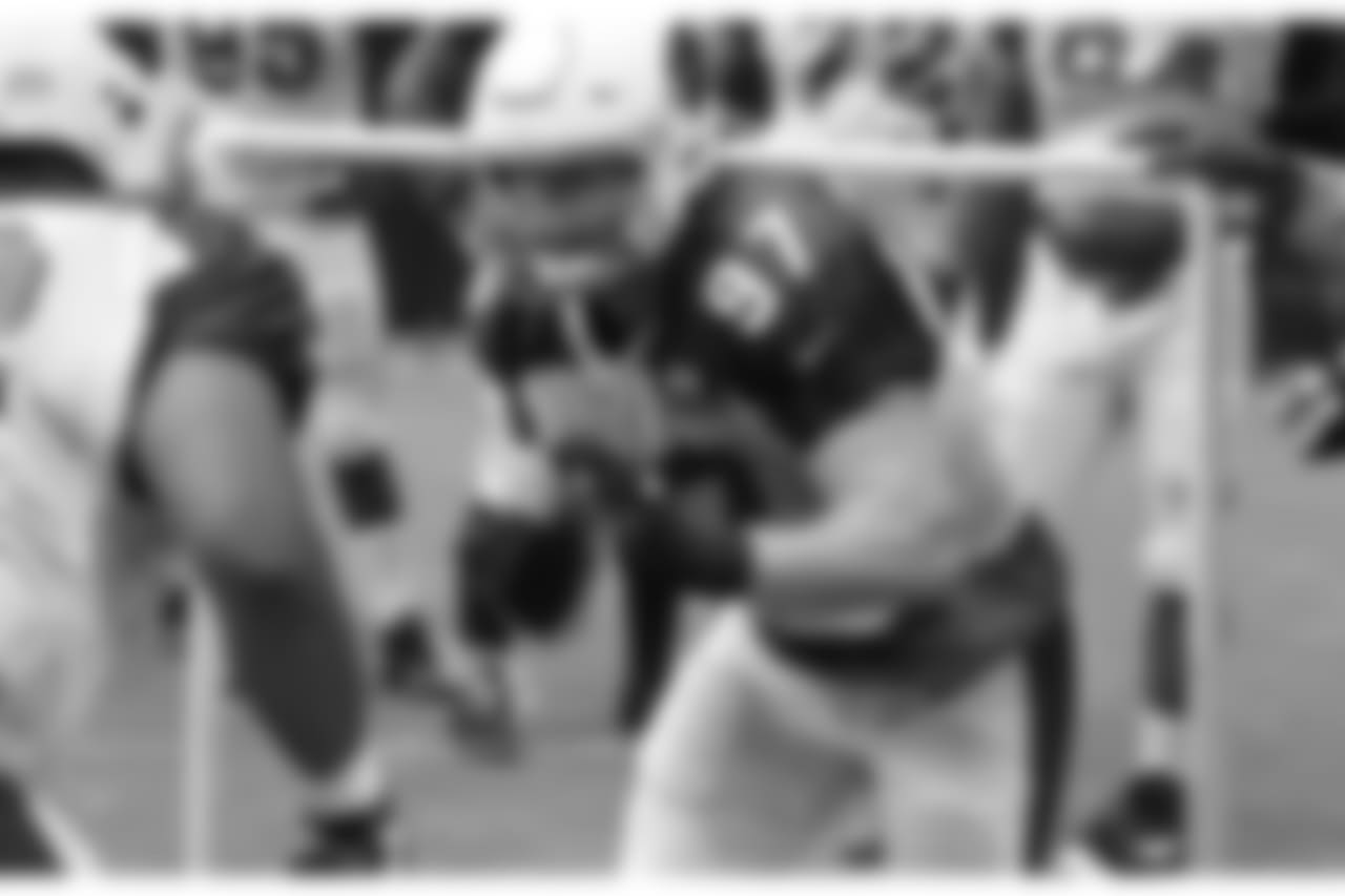 DT Josh Mauro