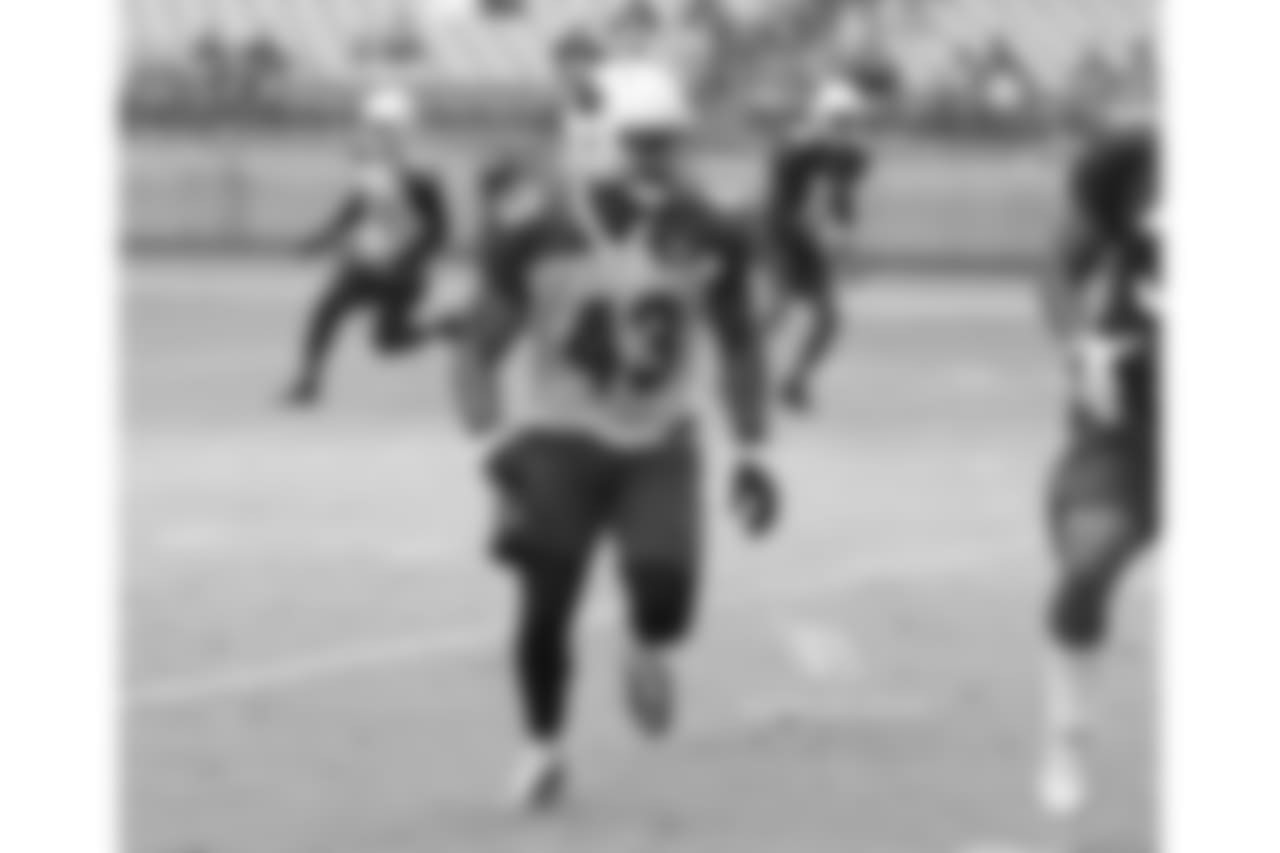 LB Haason Reddick