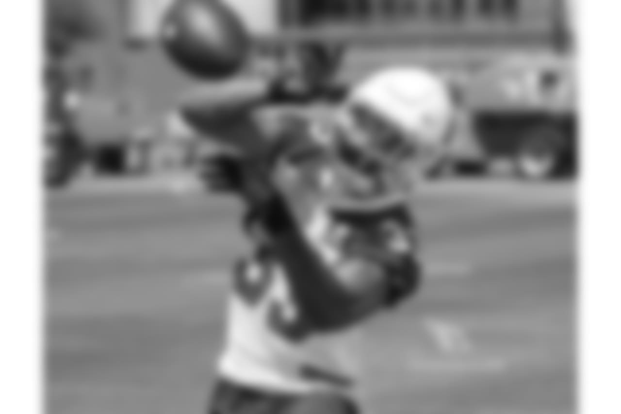 CB Chris Campbell