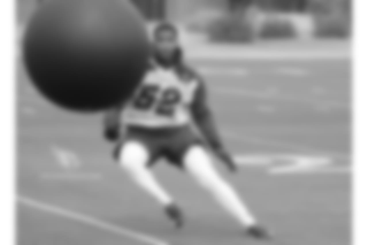 LB Jeremy Cash
