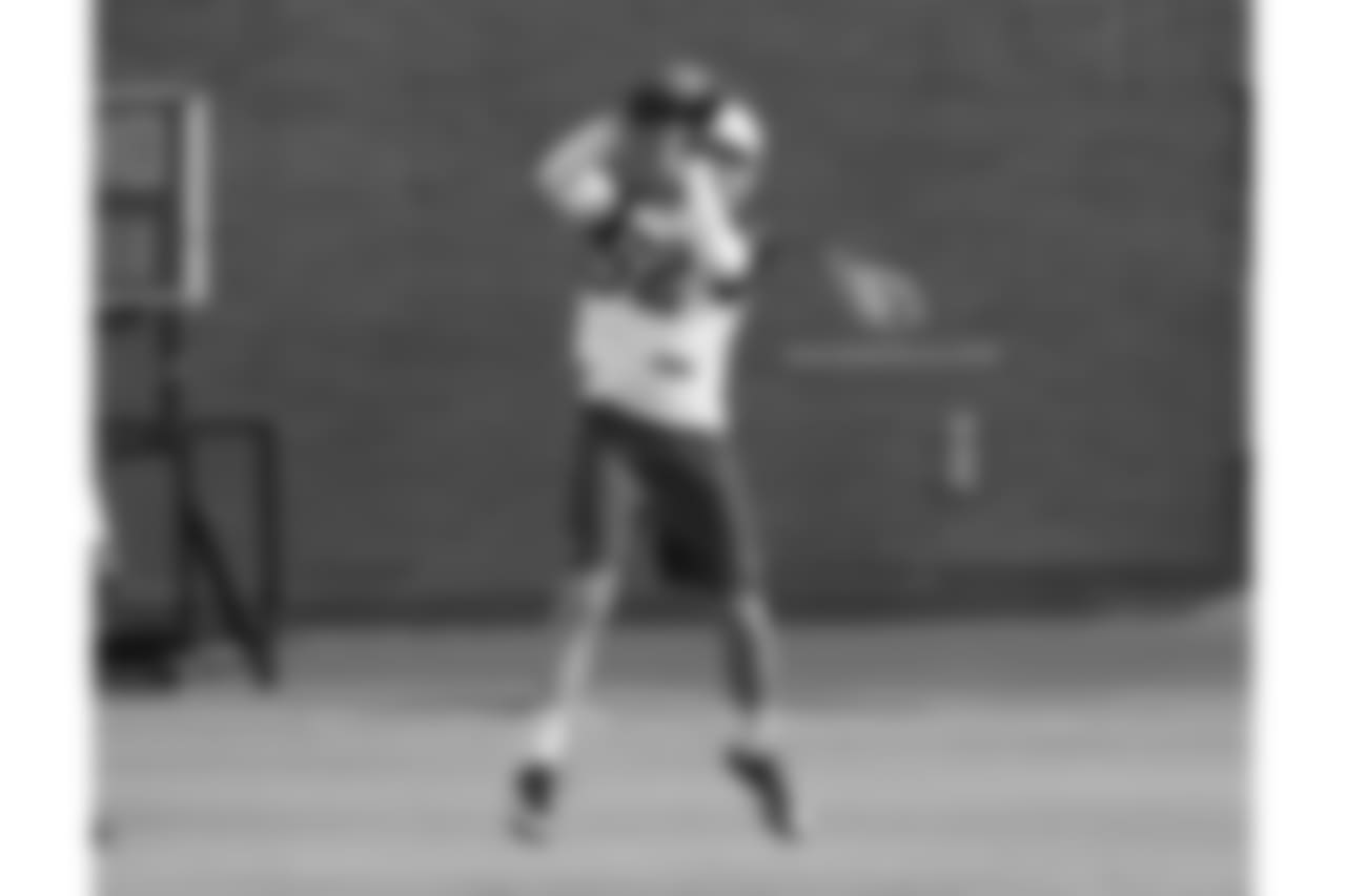 TE Steven Wroblewski