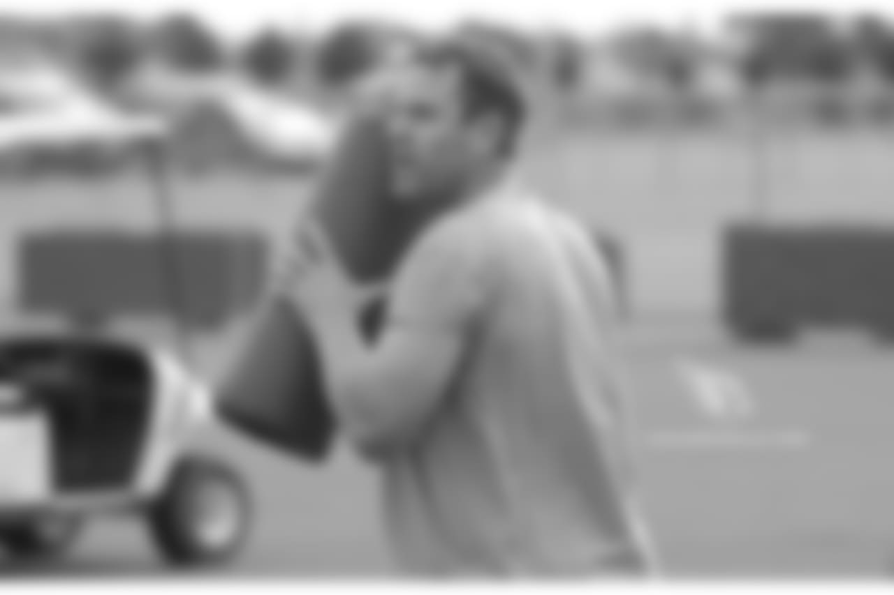QB Carson Palmer
