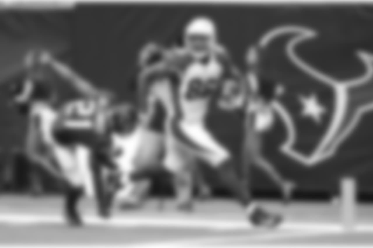 TE Ricky Seals-Jones goes into the endzone for his second touchdown of the day