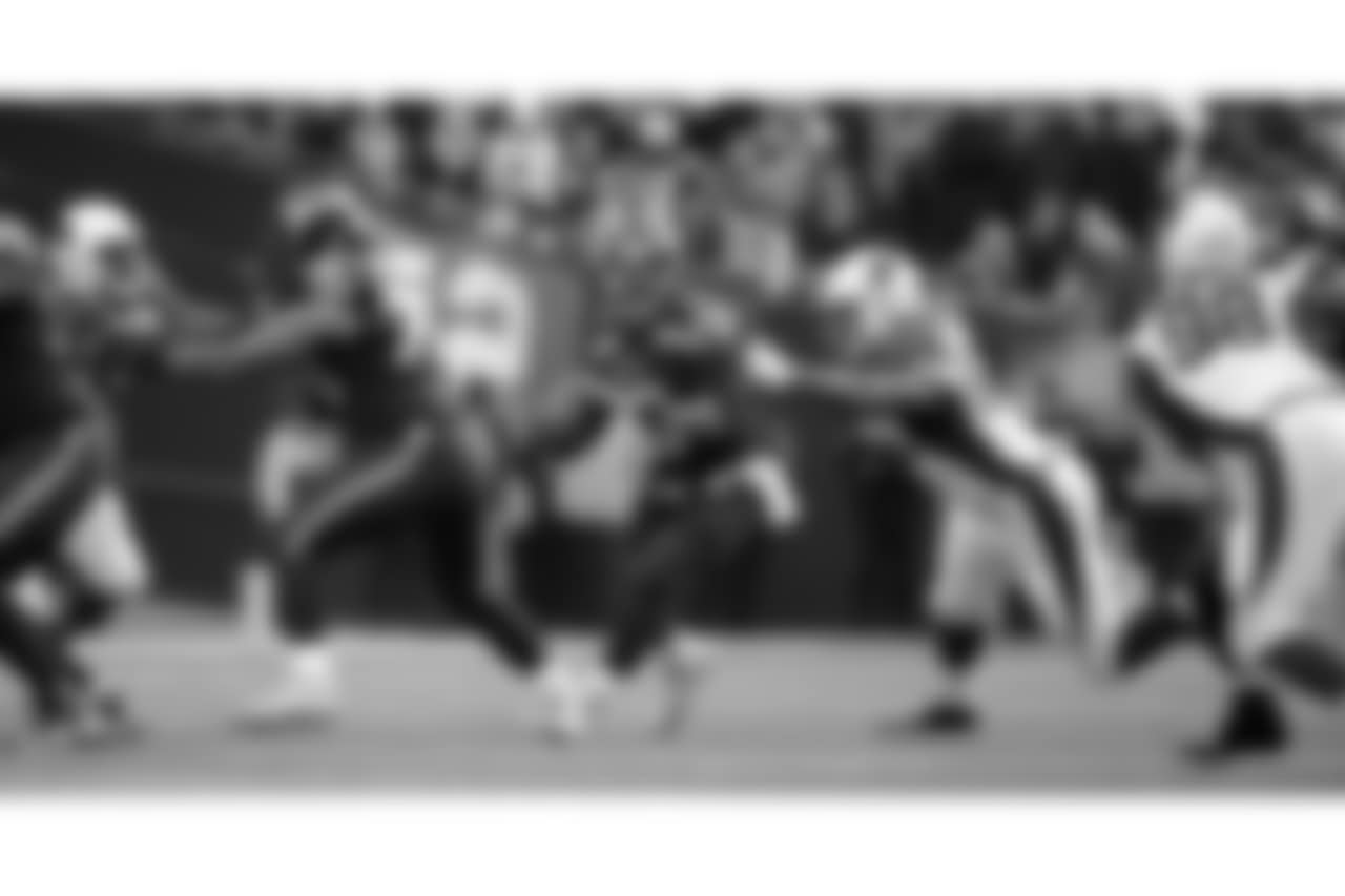 Seattle QB Russell Wilson under pressure again