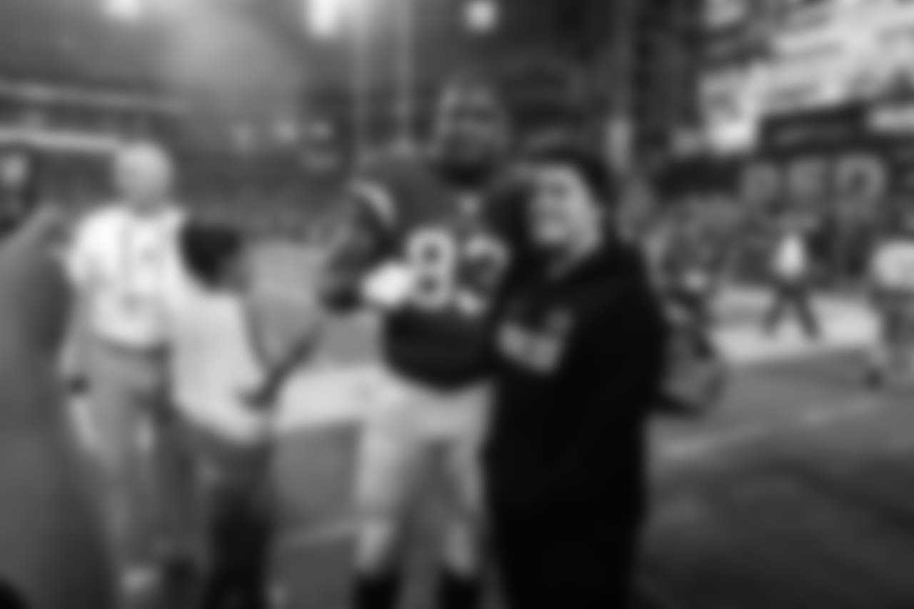 Campbell with a fan
