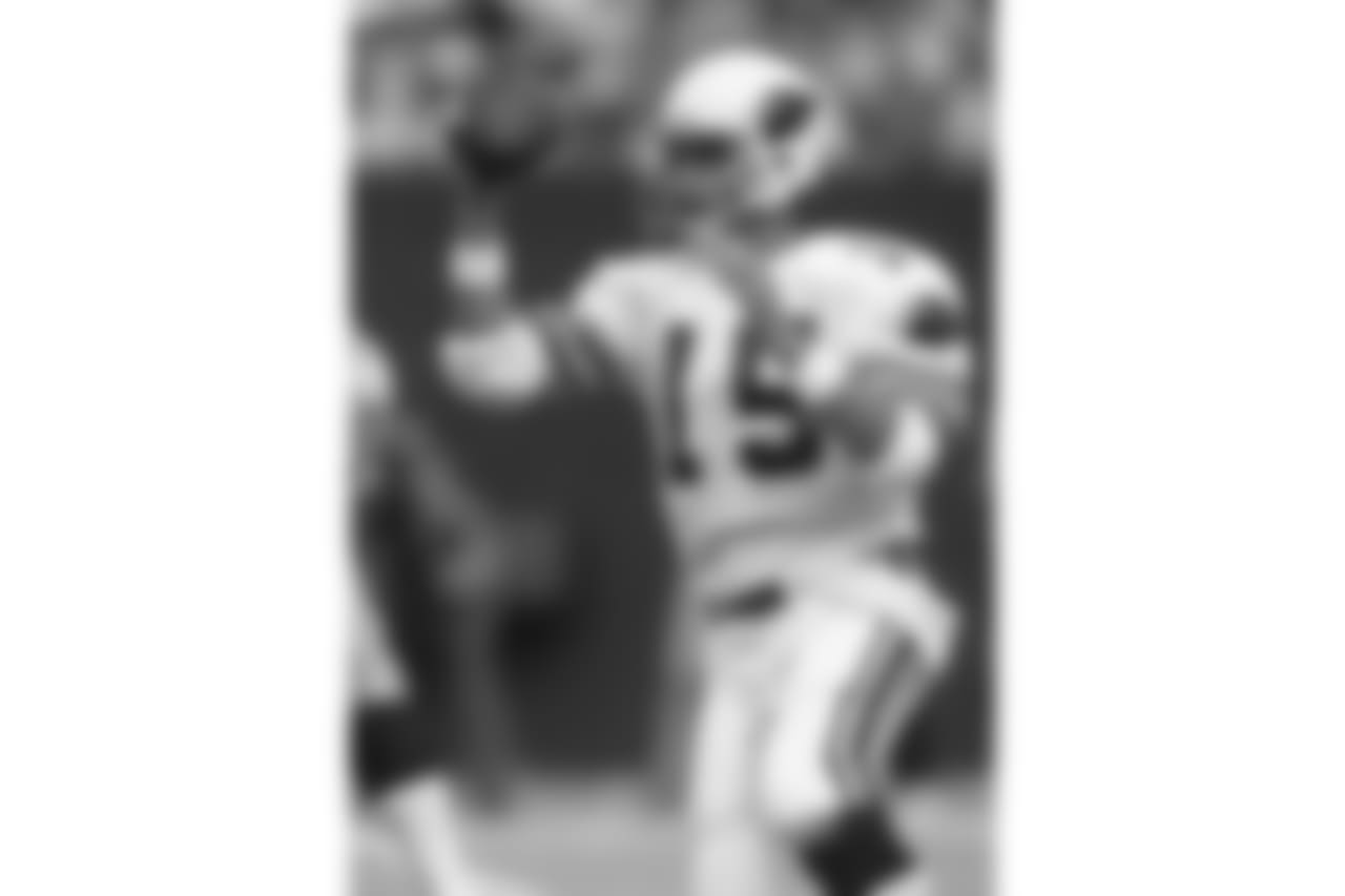 QB Neil Lomax in 1985