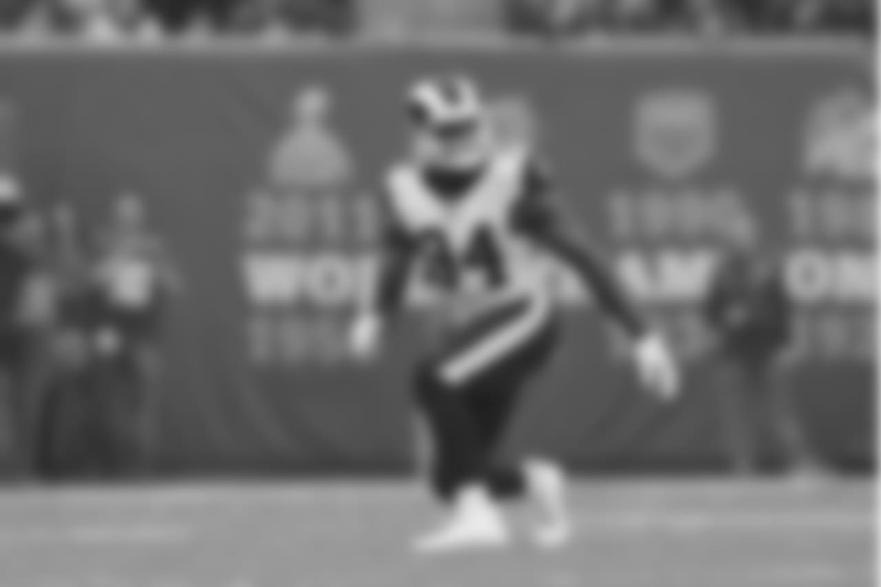 LB Robert Quinn