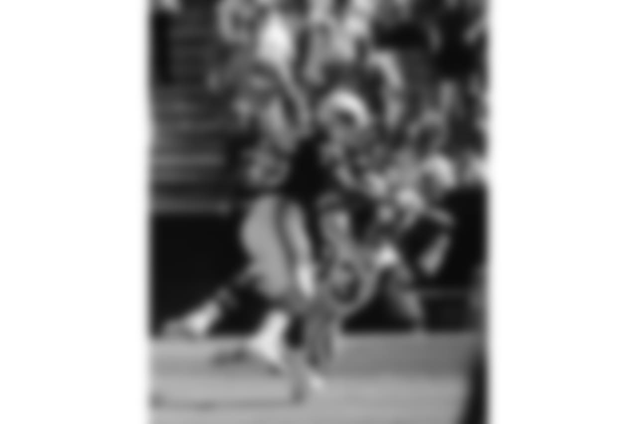 1994: CB Aeneas Williams covers Rams WR Flipper Anderson