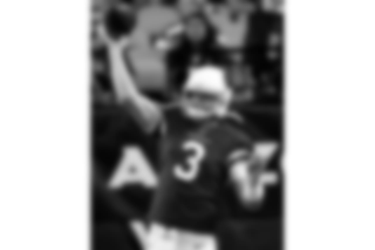 QB Carson Palmer before the game