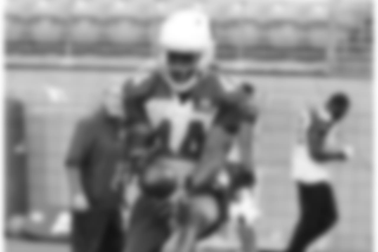 LB Markus Golden