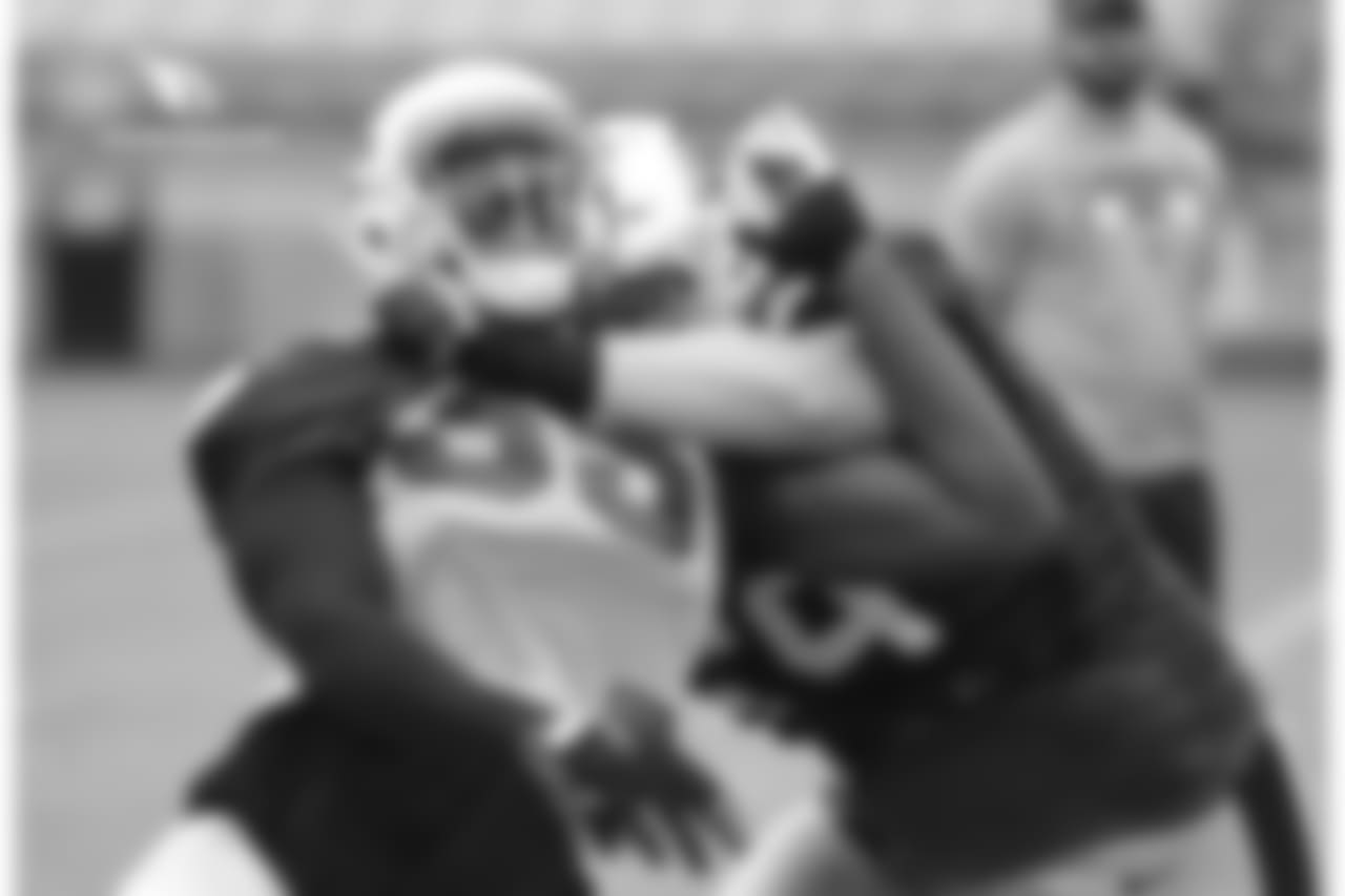 Day 5: LB Chandler Jones goes through drills
