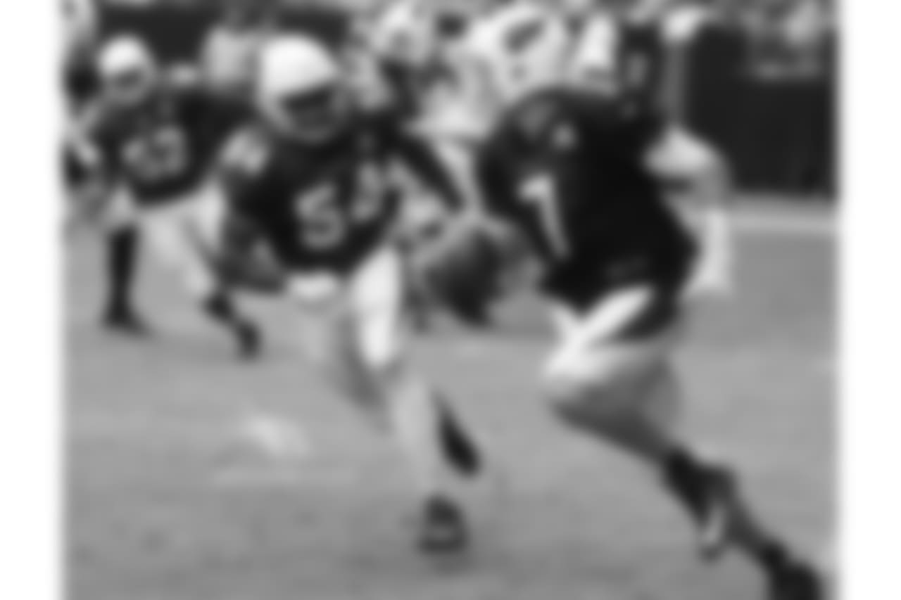 LB Alex Bazzie