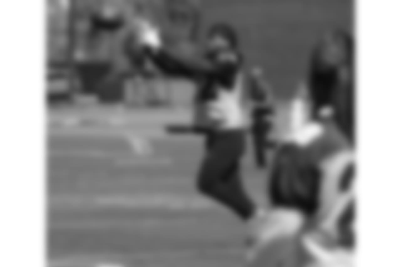 CB Lou Young III