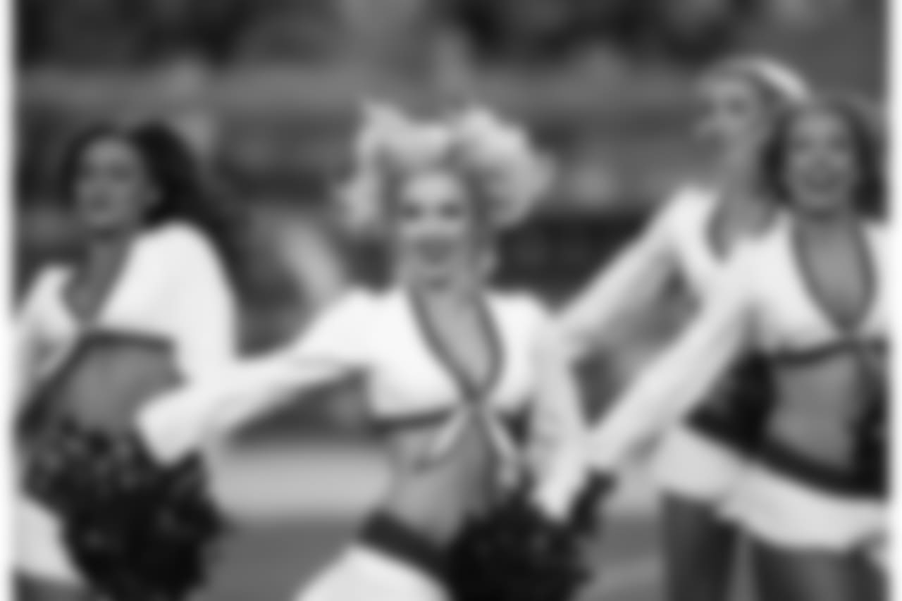 Cardinals cheerleaders perform