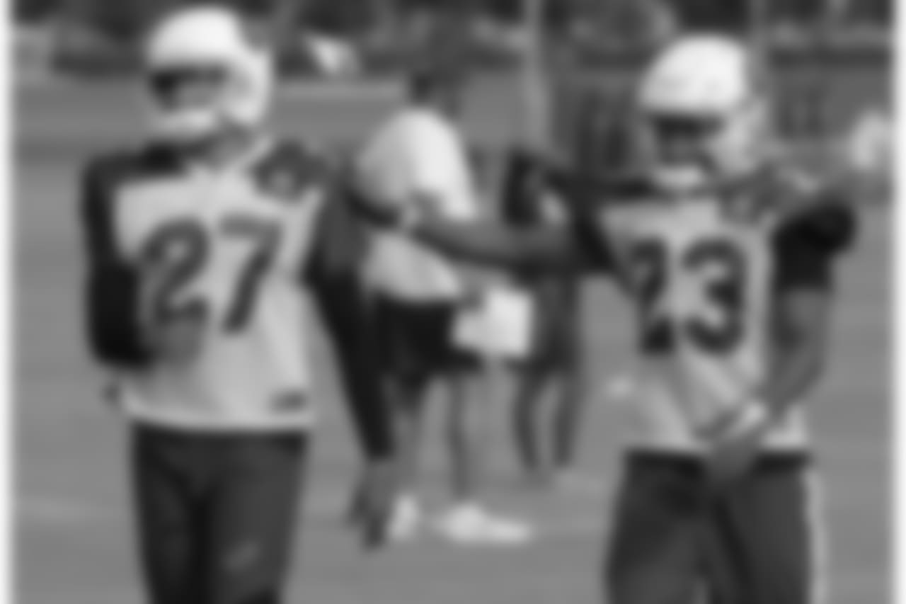 S Tyvon Branch (left) and CB Sojourn Shelton