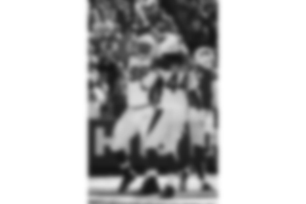 DT Corey Peters: 2 points