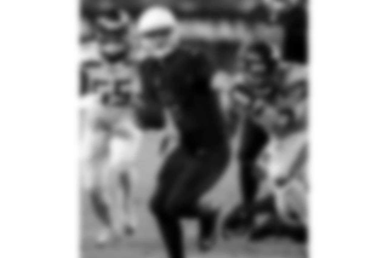 QB Drew Stanton