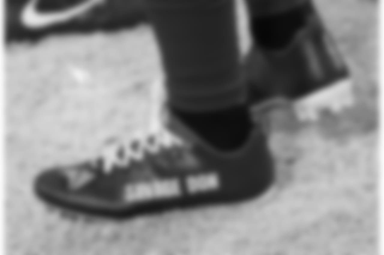 S Tyrann Mathieu's individualized pregame cleats
