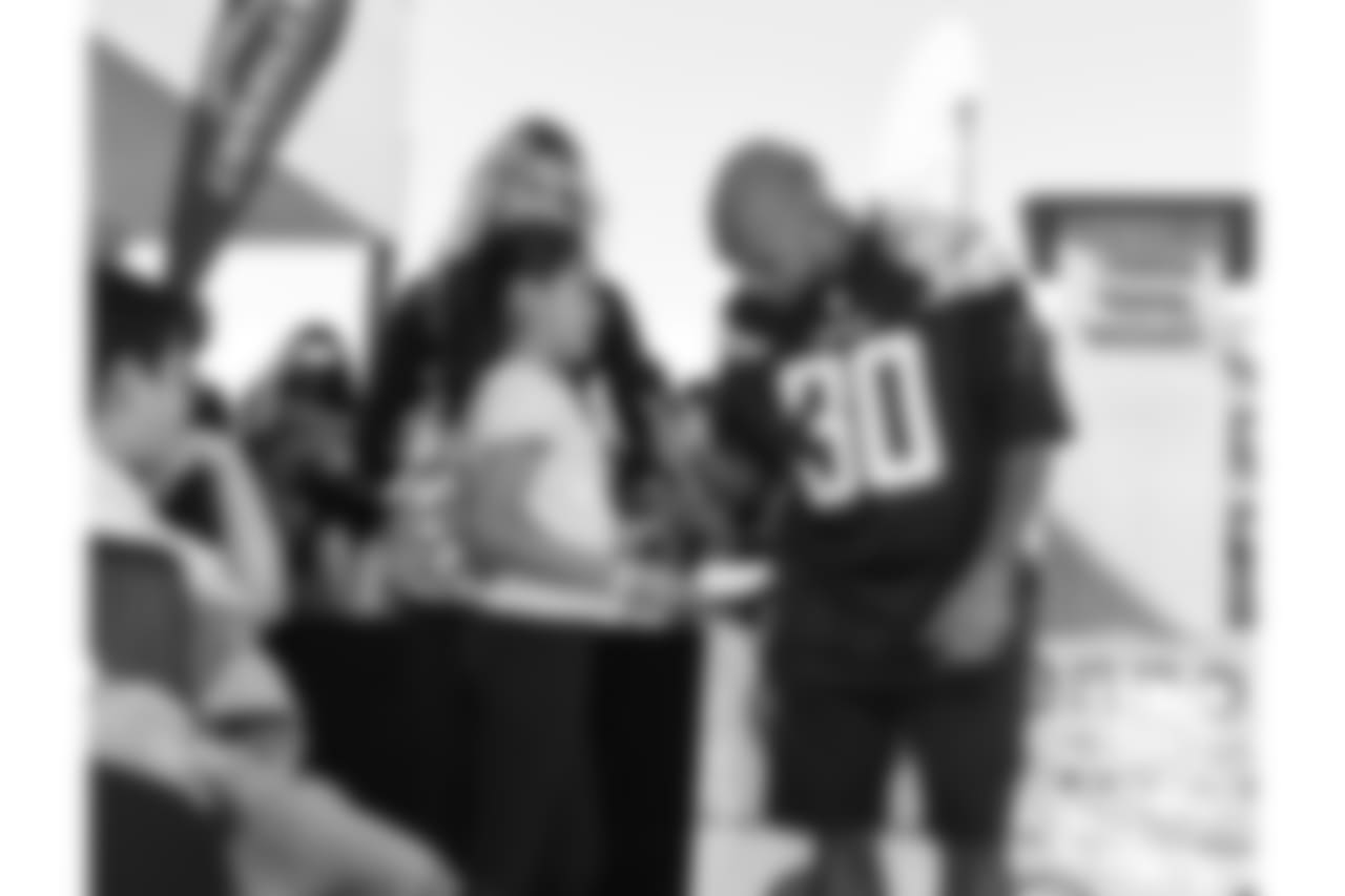 102417_play60_milk_073.jpg