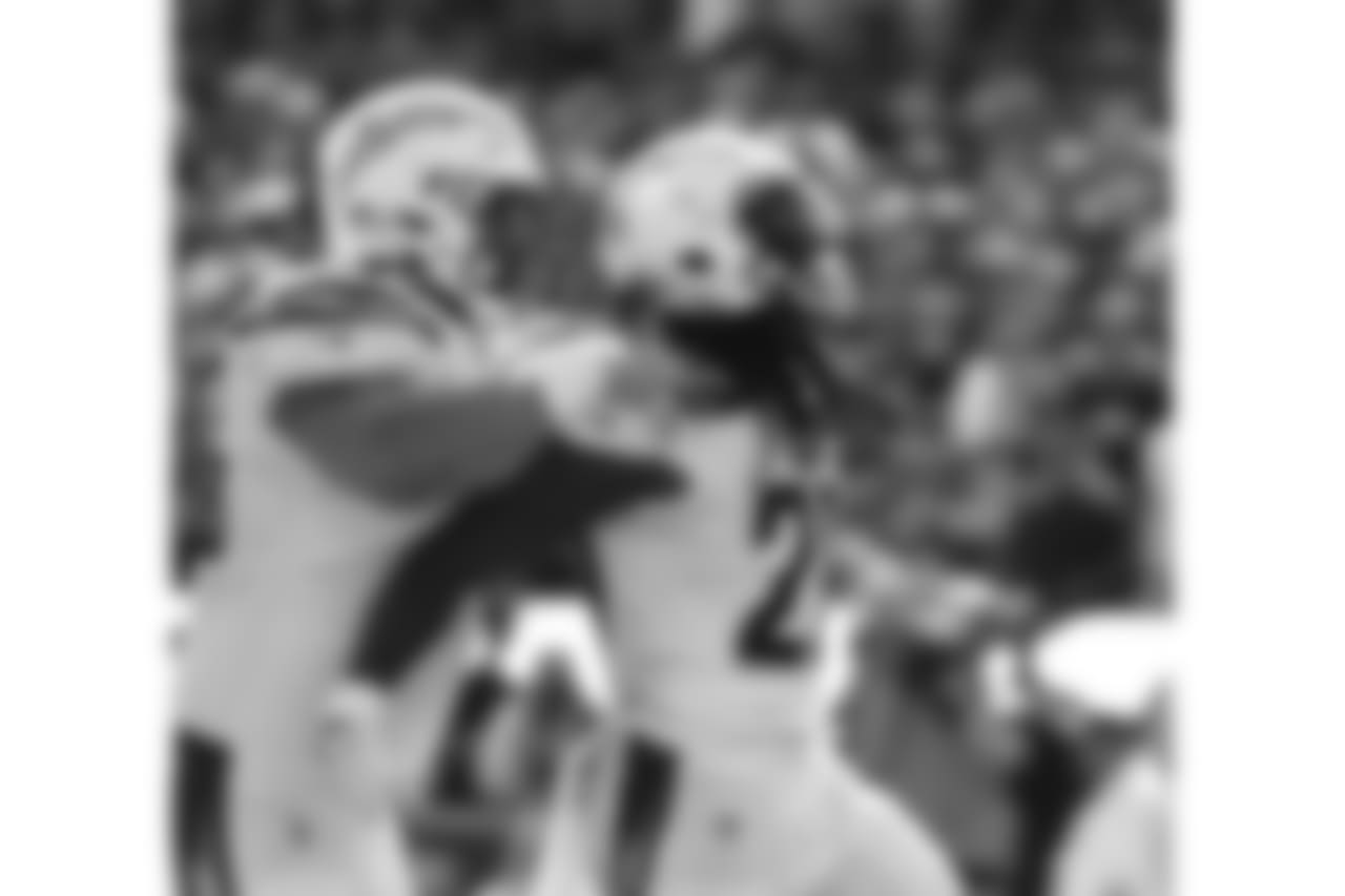 Los Angeles Chargers vs. the Oakland Raiders at Oakland Alameda Coliseum on Sunday, Oct. 15, 2017. The Chargers won 17-16.