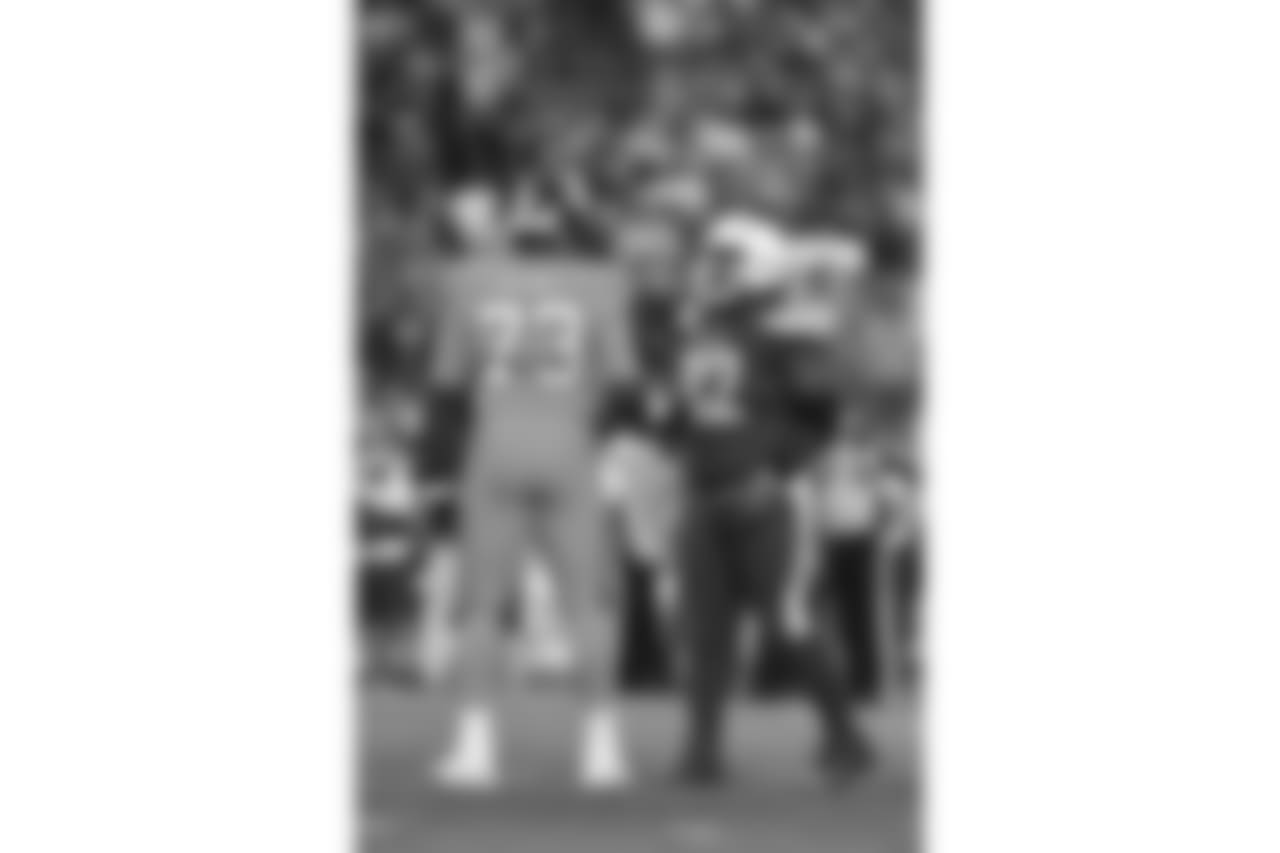 San Diego Chargers Brandon Mebane (92) and Denver Broncos Russell Okung (73) greet one another in a time out during the second quarter in the NFL game at Qualcomm Stadium in San Diego, Ca October 13, 2016. (Eric Bakke via AP)