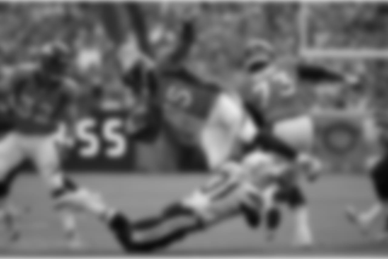 103016_sdvsden_149_0.jpg
